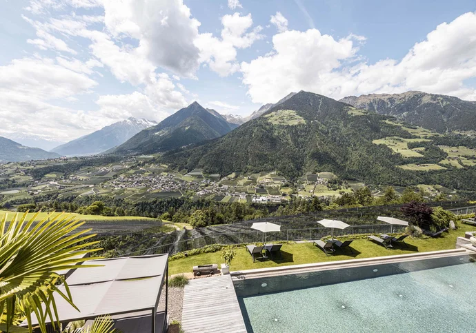 Die familiengeführten Schenna Hotels bei Meran Die familiengeführten Schenna Hotels bei Meran