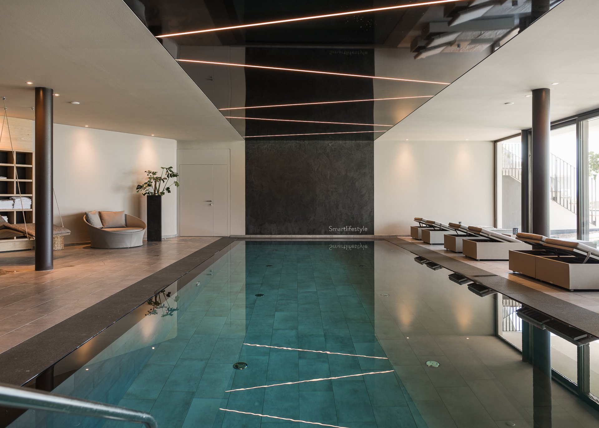 Your hotel in Schenna with pool Your hotel in Schenna with pool